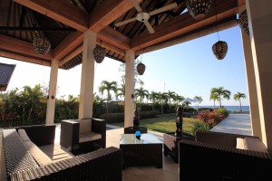 Ferienhaus in Bali mit überdachter Terrasse